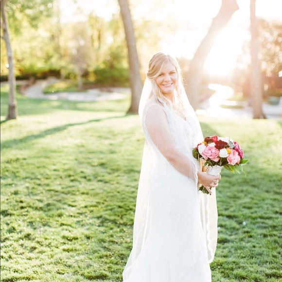 Meet your Posher, Holly - Picture 1 of 1